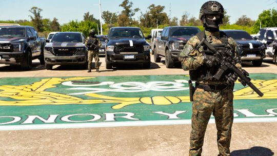 el-gobierno-otorga-un-bono-de-40-mil-a-340-mil-pesos-a-las-fuerzas-de-seguridad-para-frenar-la-protesta