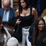 juliana-santillan-le-echo-la-culpa-a-su-cm-de-redes-sociales-por-el-escandalo-de-“checoslovaquia”