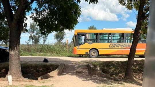volvio-el-colectivo-a-los-barrios-del-sudeste-de-cordoba-que-quedaron-sin-transporte-tras-el-arreglo-de-la-calle-calingasta