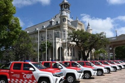 tigre-aumenta-su-seguridad:-julio-zamora-encabezo-la-entrega-de-25-moviles-para-el-cot