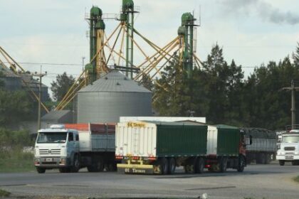 por-el-aumento-de-costos,-transportistas-de-cargas-alertan-por-tensiones-en-el-abastecimiento