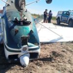 milagro-de-semana-santa-en-corrientes:-una-avioneta-volco-tras-un-aterrizaje-de-emergencia-y-sus-tripulantes-resultaron-ilesos