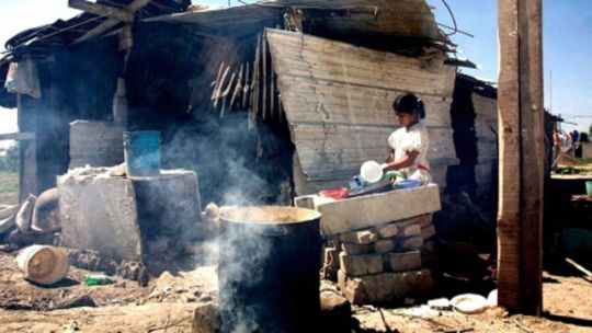 gran-resistencia:-4-de-cada-10-son-pobres-y-mas-de-56-mil-viven-en-la-indigencia