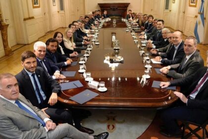 milei-habilita-por-decreto-adelantos-de-coparticipacion-para-12-provincias-urgidas-de-fondos-para-pagar-salarios