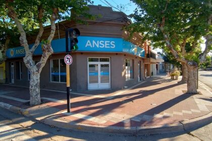 los-sectores-que-cobraran-bonos-y-aumentos-en-el-mes-de-abril-2026