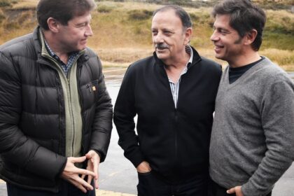 sin-villarruel,-kicillof-lidero-la-vigilia-por-malvinas-en-tierra-del-fuego-y-envio-un-mensaje-de-unidad-con-gobernadores-peronistas