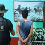 arrojo-cinco-envoltorios-con-marihuana-al-ver-a-la-policia-y-fue-demorado-en-montecarlo