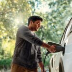 autos-hibridos-enchufables:-como-usarlos-bien-para-ahorrar-combustible-de-verdad
