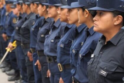 el-gobierno-oficializo-un-bono-de-hasta-$300.000-para-fuerzas-de-seguridad:-quienes-lo-cobran-y-cuando