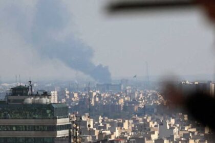 iran-reivindico-ataques-contra-emiratos-arabes-unidos,-bahrein-e-israel:-crece-la-tension-global