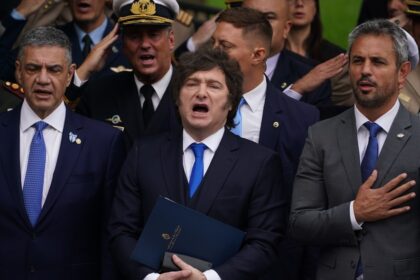 una-nueva-encuesta-pregunto-por-la-reeleccion-de-milei-en-2027-y-salio-46%-a-39%