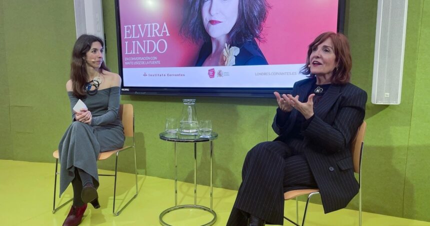 elvira-lindo:-“todos-tenemos-derecho-a-meter-la-pata”,-su-mirada-sobre-redes-sociales