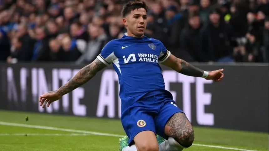escandalo-en-chelsea-|-enzo-fernandez-fue-sancionado-por-dar-declaraciones,-“cruzo-una-linea”-y-no-jugara-dos-partidos:-¿que-dijo-el-campeon-del-mundo?