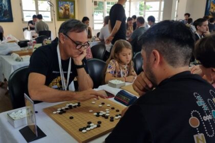 arranco-en-posadas-el-primer-torneo-abierto-internacional-de-go-de-la-region
