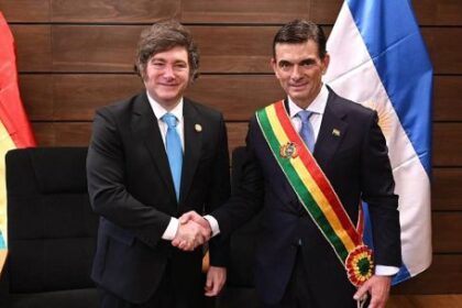 argentina-respaldo-a-bolivia-y-cruzo-al-embajador-britanico-tras-un-fuerte-choque-diplomatico