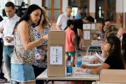 la-demanda-de-cambio-politico-y-el-mito-de-origen