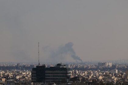 iran-rechazo-una-propuesta-de-cese-al-fuego-y-endurece-su-postura:-“la-oportunidad-de-disciplinar-a-eeuu.-no-se-repetira”