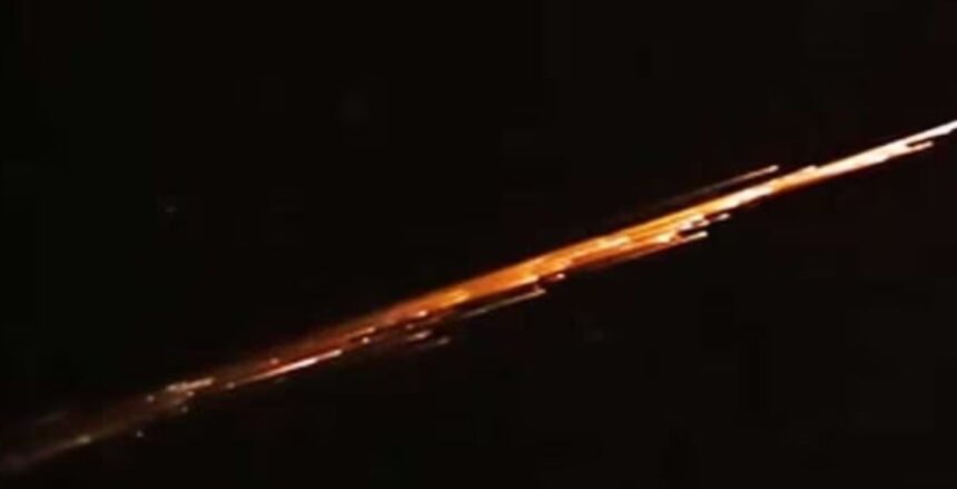 video-|-“lluvia-de-fuego”-en-la-patagonia:-el-fenomeno-en-el-cielo-de-rio-negro-tuvo-origen-espacial-y-sorprendio-a-cientos-de-testigos