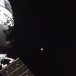 artemis-ii-avanza-hacia-la-luna:-la-nasa-confirmo-que-la-tripulacion-ya-recorrio-la-mitad-del-viaje