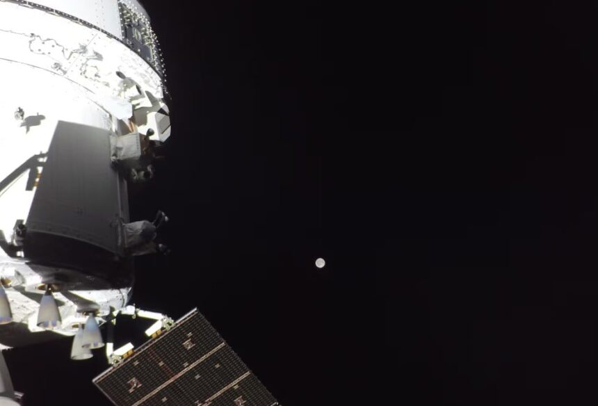 artemis-ii-avanza-hacia-la-luna:-la-nasa-confirmo-que-la-tripulacion-ya-recorrio-la-mitad-del-viaje