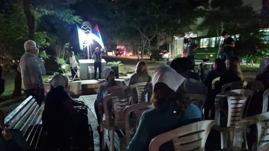 a-49-anos-de-la-primera-marcha-de-madres-en-plaza-de-mayo,-realizaron-un-acto-conmemorativo-con-fuerte-mensaje-de-memoria-y-justicia-en-posadas