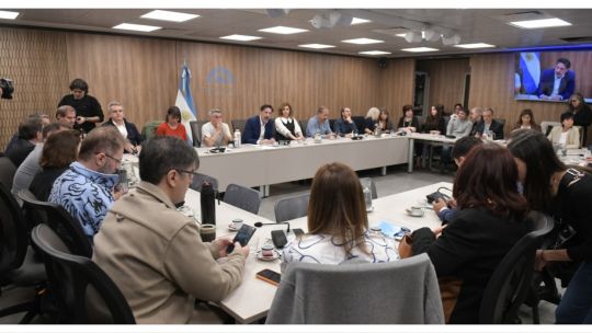 la-oposicion-quiere-reabrir-la-sala-de-periodistas-y-autoconvoco-a-la-comision-de-libertad-de-expresion
