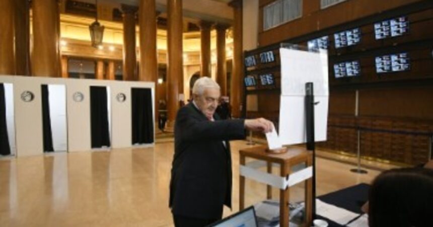 elecciones-en-la-bolsa:-perdio-la-oposicion-y-adelmo-gabbi-logra-mantenerse-al-frente-una-vez-mas