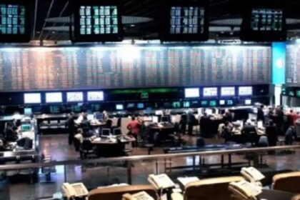 wall-street-arranca-mayo-en-alza-tras-su-mejor-abril-desde-2020,-mientras-caen-los-adr-argentinos