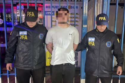 detuvieron-a-un-ciudadano-ruso-acusado-por-el-gobierno-de-milei-de-liderar-una-red-de-fake-news:-entro-como-turista,-pero-se-fue-a-vivir-a-lanus