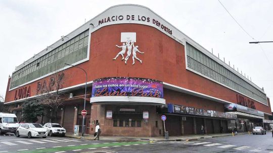 reves-judicial-para-la-reforma-del-luna-park:-sentencia-suspende-las-obras-de-su-demolicion