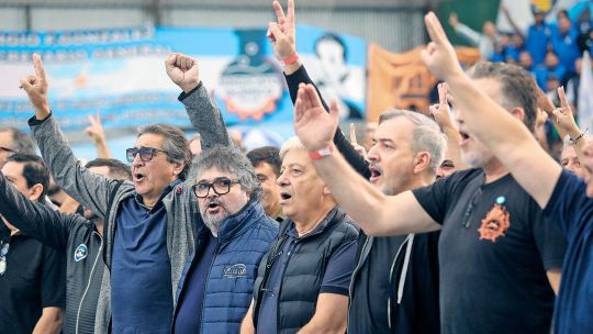 el-fresu-reclamo-“salarios-dignos”-y-prometio-seguir-la-“pelea-en-las-calles”
