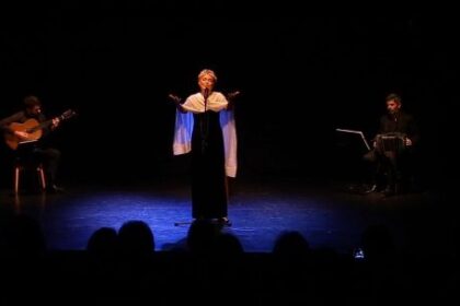 gardel-en-paris:-un-viaje-sensorial-que-derriba-mitos-y-une-dos-mundos