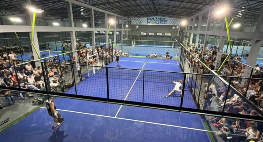 posadas-vive-la-segunda-jornada-del-elevia-padel-tour-con-cuartos-de-final-y-expectativa-por-las-semifinales