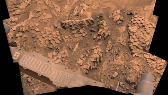un-“dragon”-en-marte:-curiosity-hallo-numerosas-rocas-con-forma-de-escamas