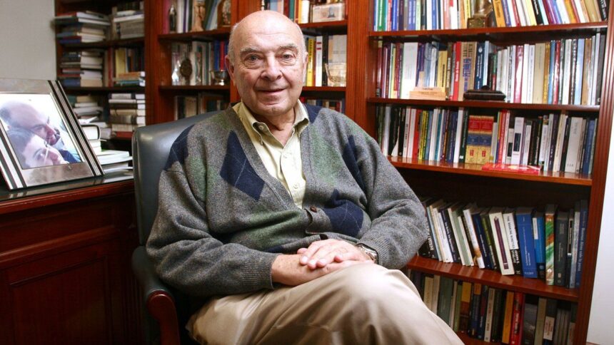 dolar:-domingo-cavallo-redoblo-criticas-al-cepo-a-empresas-y-alerto-que-la-desinflacion-puede-“empantanarse”