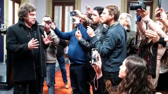 en-el-dia-mundial-de-la-libertad-de-prensa,-adepa-llama-a-reafirmar-el-reconocimiento-y-el-respeto-al-trabajo-periodistico