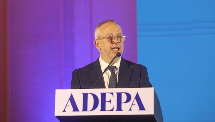 dia-de-la-libertad-de-prensa:-adepa-pidio-respeto-al-trabajo-periodistico-y-alerto-por-agresiones