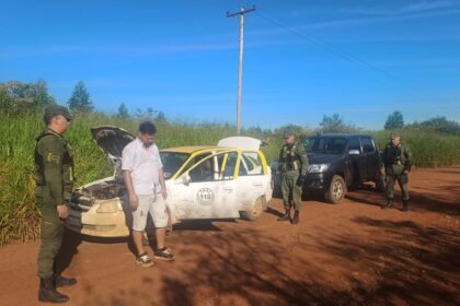 corrientes:-detienen-a-taxista-posadeno-que-transportaba-300-ampollas-de-fentanilo-de-origen-extranjero-debajo-de-su-asiento