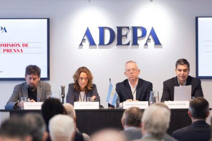 dia-mundial-de-la-libertad-de-prensa:-adepa-llamo-a-reafirmar-el-“reconocimiento-y-el-respeto-al-trabajo-periodistico”