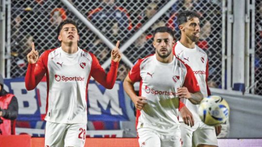 independiente-le-gano-a-san-lorenzo,-pero-los-dos-clasificaron-a-los-playoff
