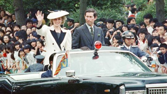 lady-di-vuelve-a-hablar:-audios-ineditos-reabren-su-historia-y-exponen-su-intimidad