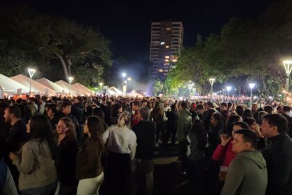 brilla-sarita-celebro-su-13a-edicion-en-el-parque-paraguayo-con-gastronomia,-musica-y-actividades-para-toda-la-familia