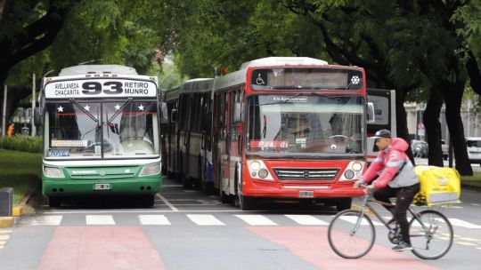 aumentan-colectivos-y-subte-en-mayo:-cuanto-mas-hay-que-“cargar”-en-la-sube-(y-los-bolsillos)