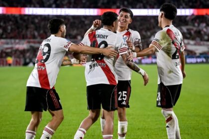 torneo-apertura-|-river-cierra-la-fase-regular-ante-atletico-tucuman-con-la-mira-en-el-segundo-puesto:-hora,-tv-y-formaciones