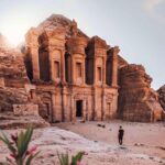 visit7wonders:-se-estiman-perdidas-de-hasta-600-millones-de-dolares-diarios-en-el-sector-turistico-por-el-conflicto-en-iran