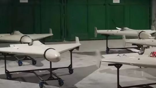 drones-iranies:-como-iran-se-convirtio-en-una-potencia-militar-pese-a-las-sanciones