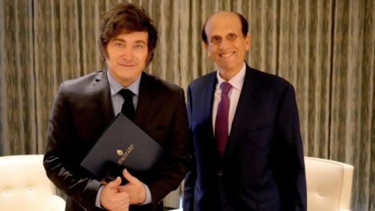 milei-viaja-el-martes-a-los-angeles-para-reunirse-con-michael-milken,-el-rey-de-los-“bonos-basura”,-y-disertar-en-su-conferencia