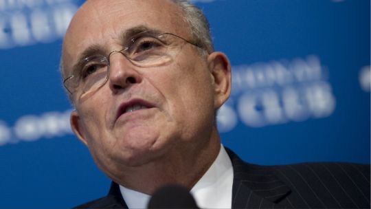 exalcalde-de-nueva-york,-rudy-giuliani,-hospitalizado-en-condicion-“critica”,-segun-portavoz