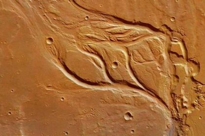 la-nasa-escaneo-la-superficie-de-marte-y-hallo-rastros-de-16-vias-fluviales-antiguas