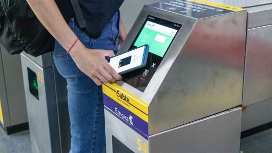 transporte-publico-con-qr:-beneficios-y-descuentos-para-viajar-en-subte-y-colectivos-en-mayo